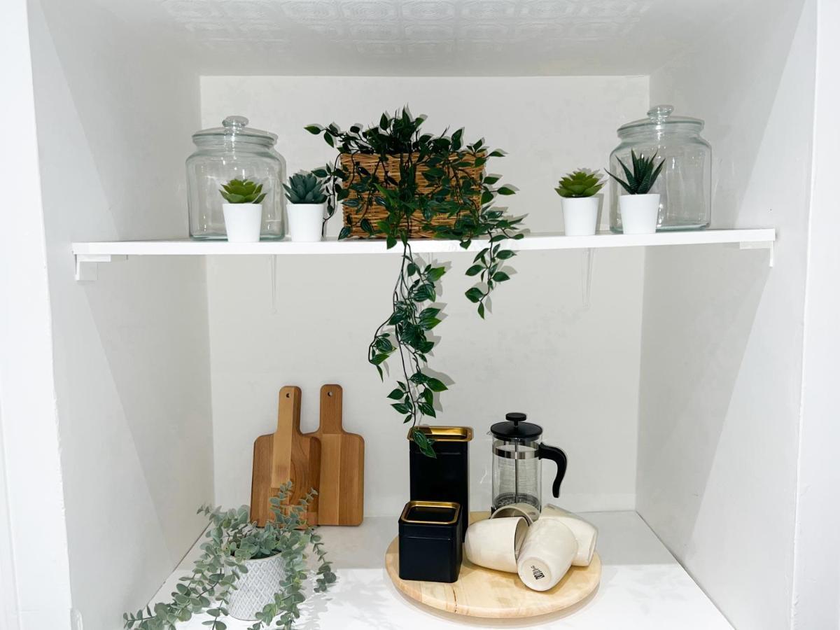 ロンドンStylish 3 Bed Flat With Gardenアパートメント エクステリア 写真